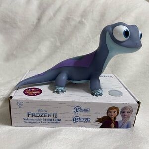 Frozen II salamander mood light. New. Works!